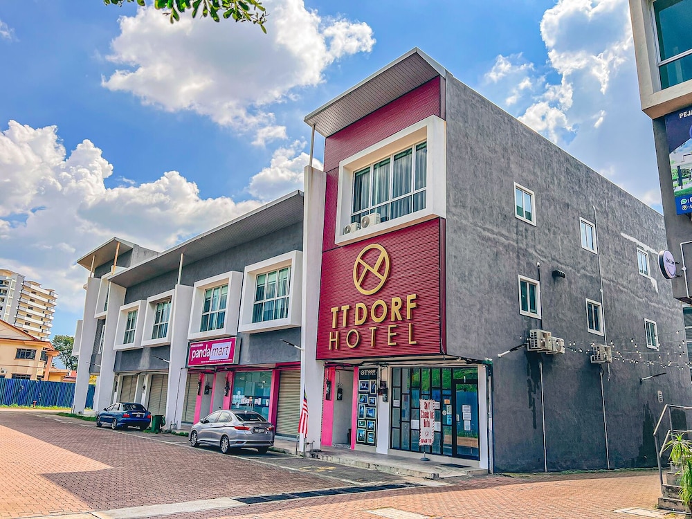 TT Dorf Hotel (Taiping) 1/50