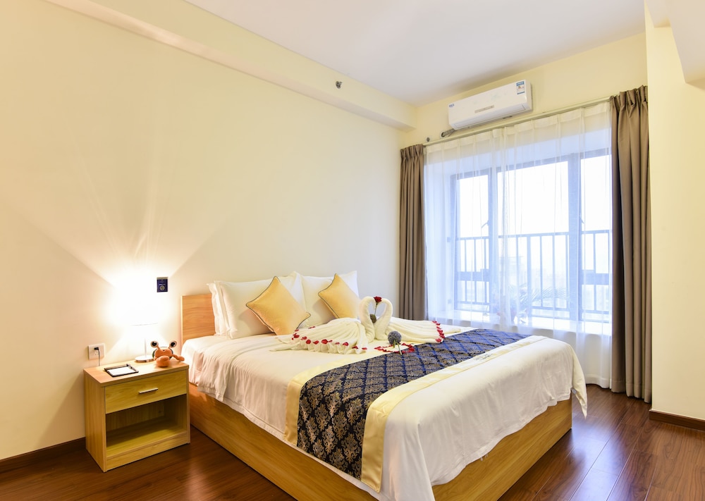 Angda Pazhou Apartment 13/60