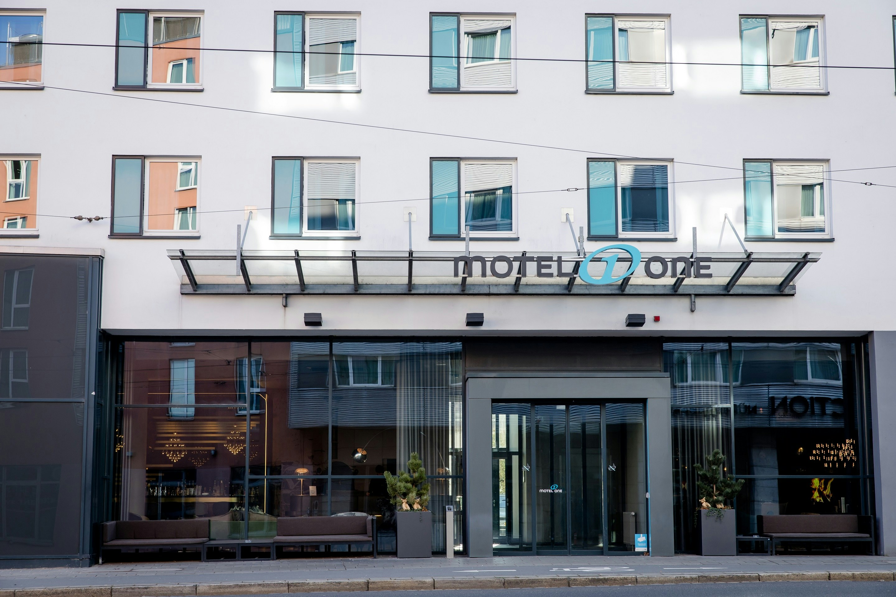 Hotel Motel One Nurnberg-City 1/15