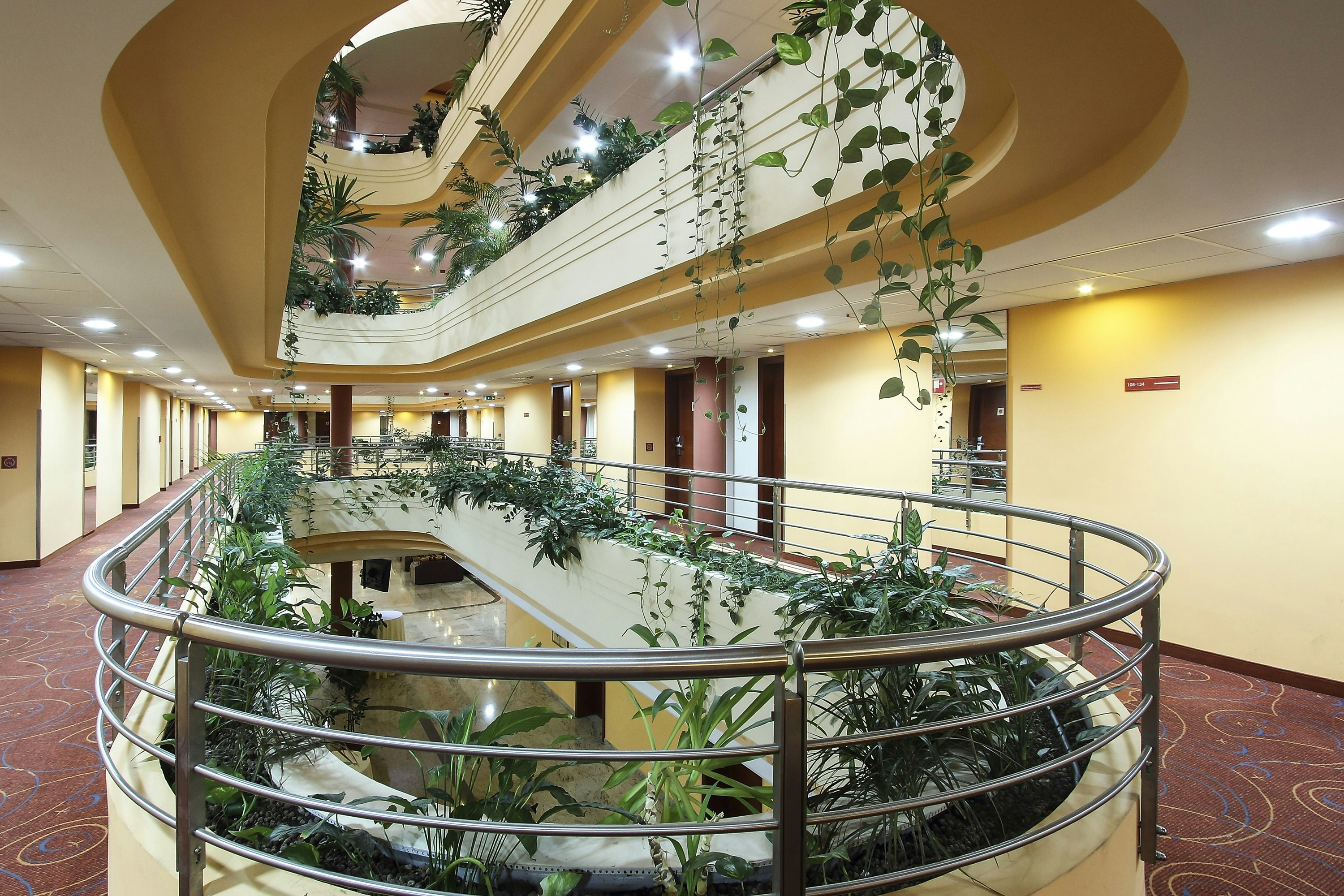 AIRPORT HOTEL BUDAPEST 12/73