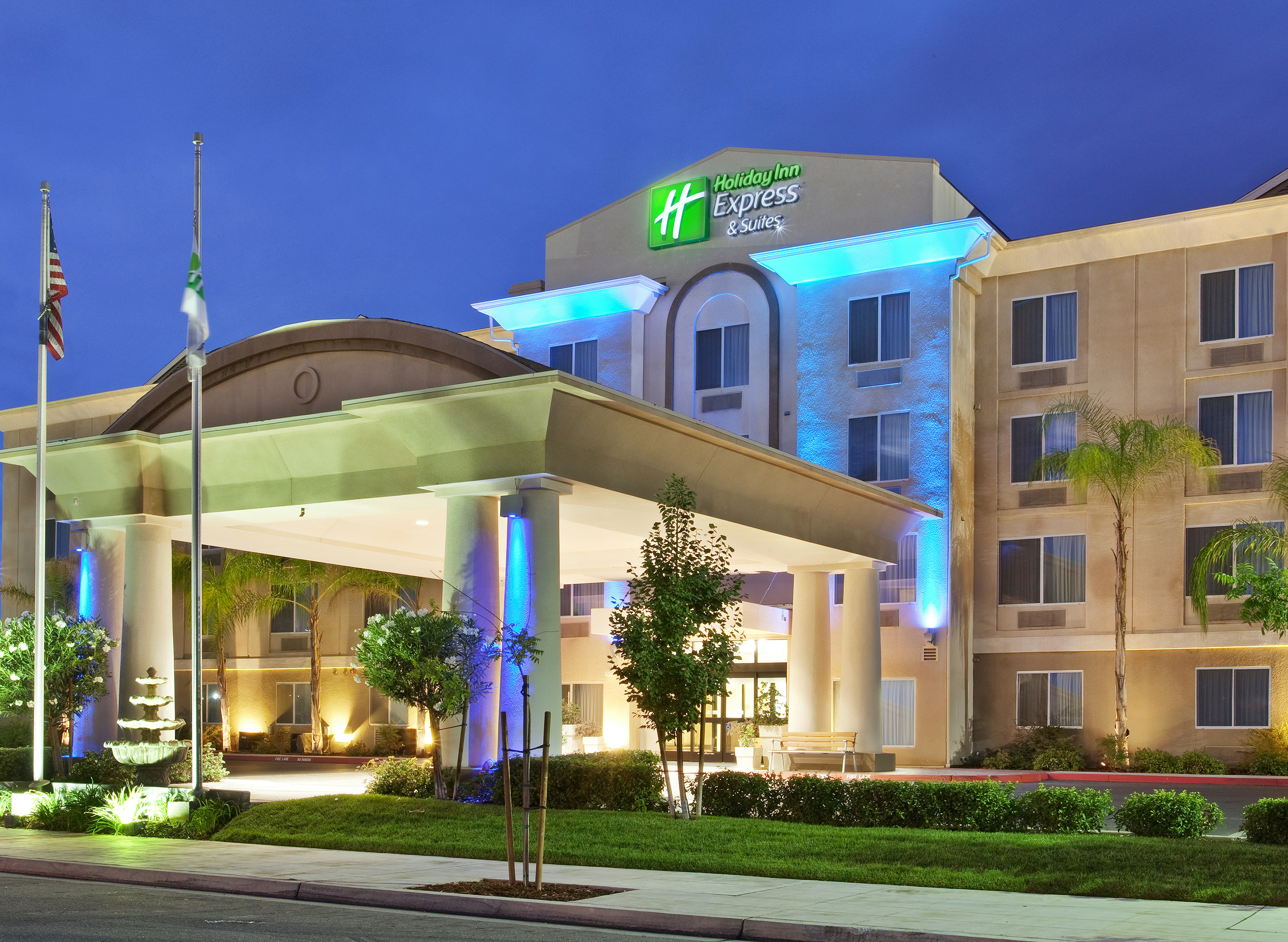 Holiday Inn Express Hotel And Suites Fresno River Park Hwy 41 2/50
