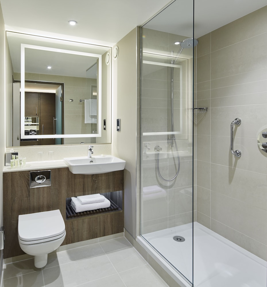 Courtyard By Marriott Oxford South 59/59