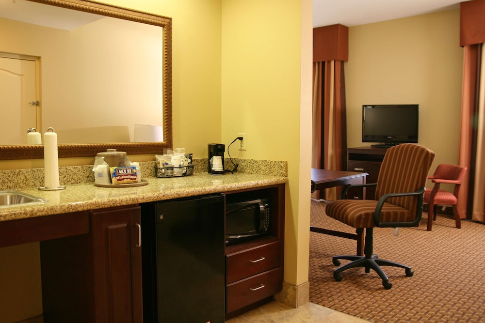 Hampton Inn and Suites Sevierville at Stadium Drive 38/40