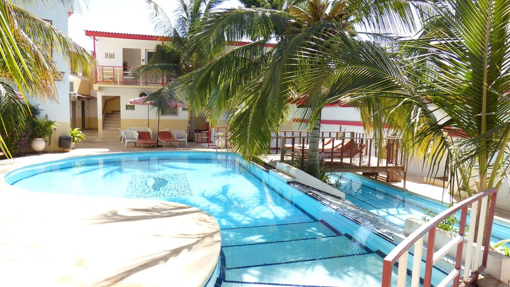Minotel Les Flamboyants 45/50