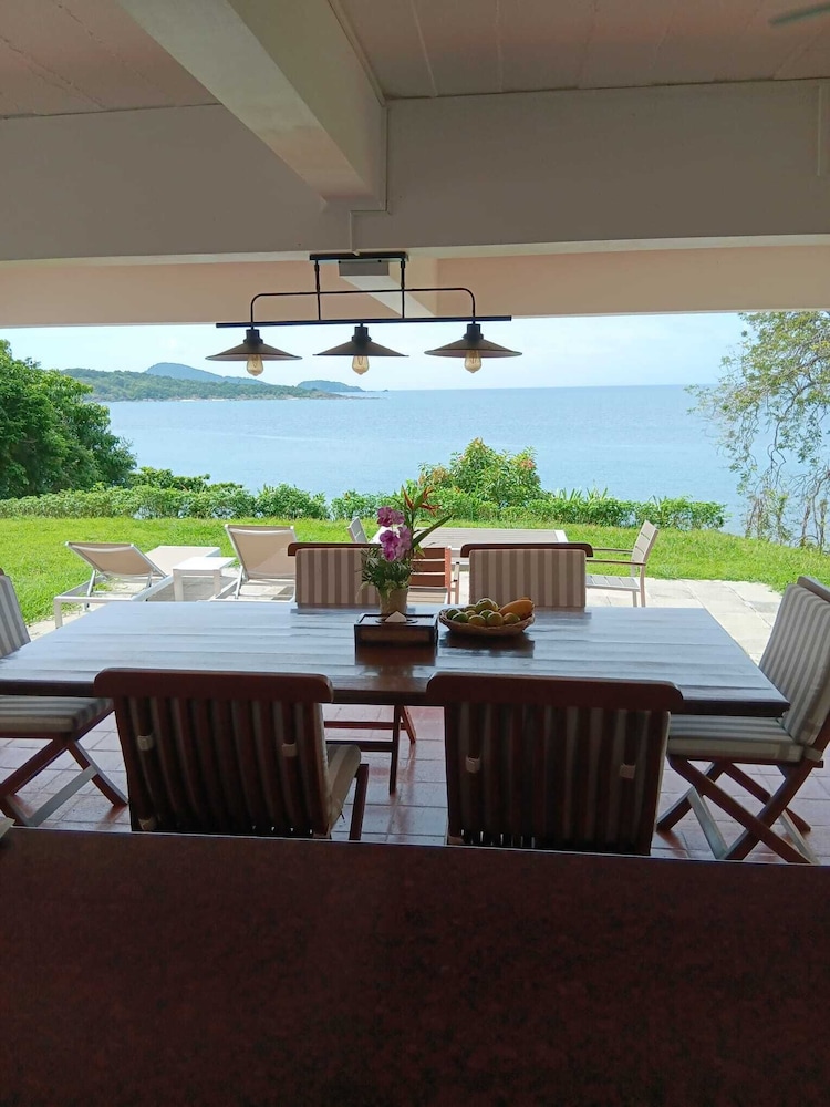Baan Khunying Villa Secluded Phuket Beachfront 17/40