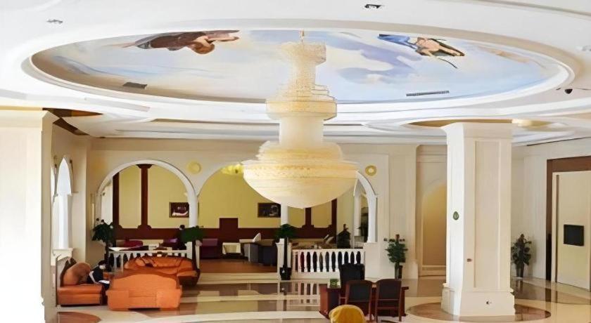 Vienna Hotel (Yangzhou Wenchang Pavilion) 21/40