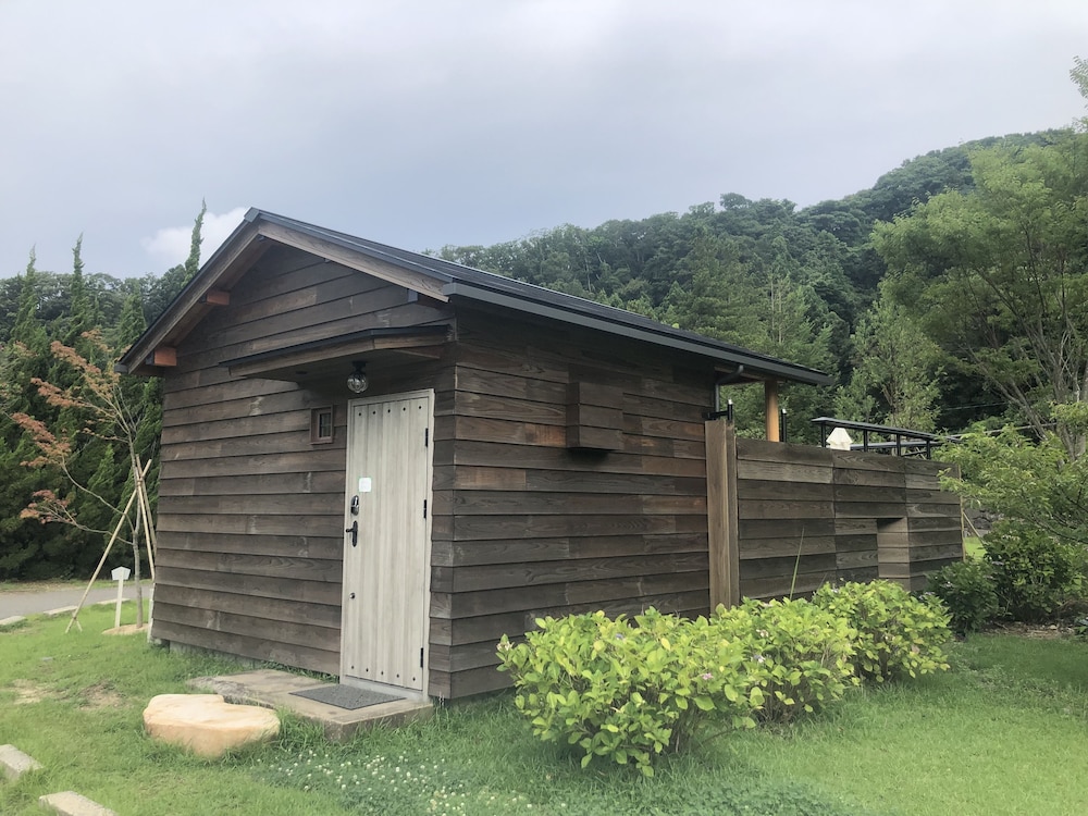 Mt Ichibata Cottage 2/50
