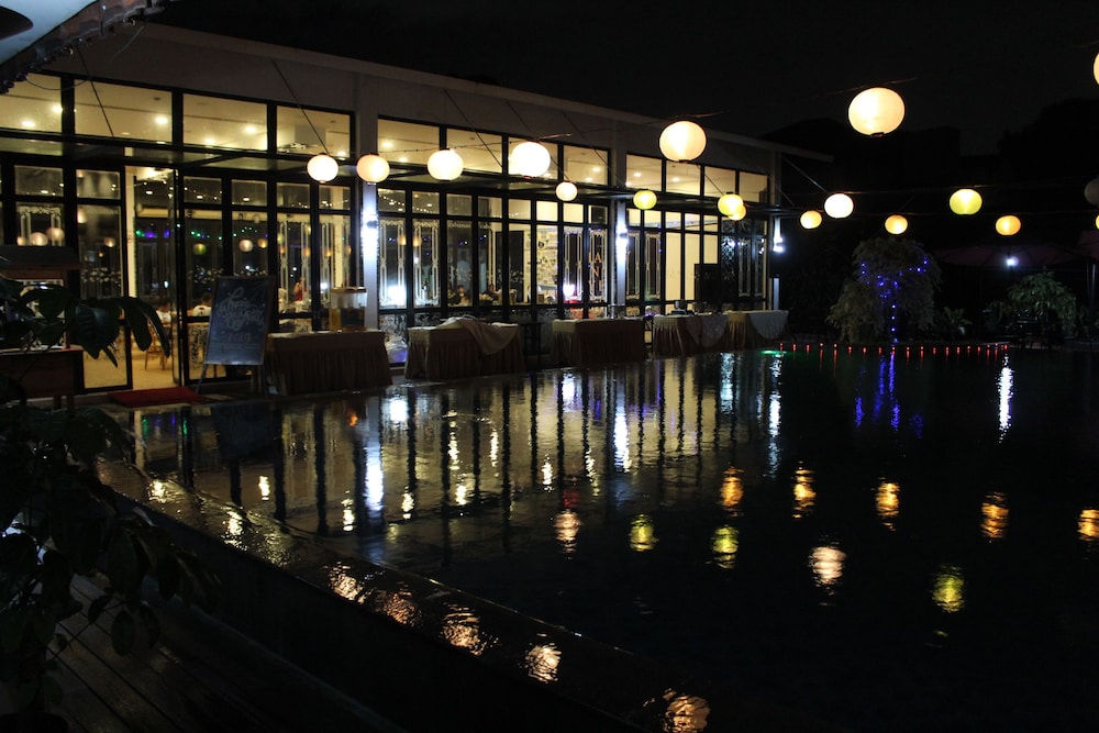 Patra Jakarta 2/62