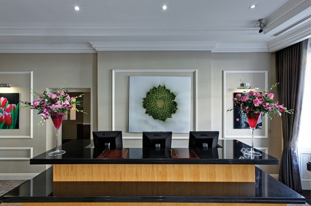 Grange Beauchamp Hotel 8/60