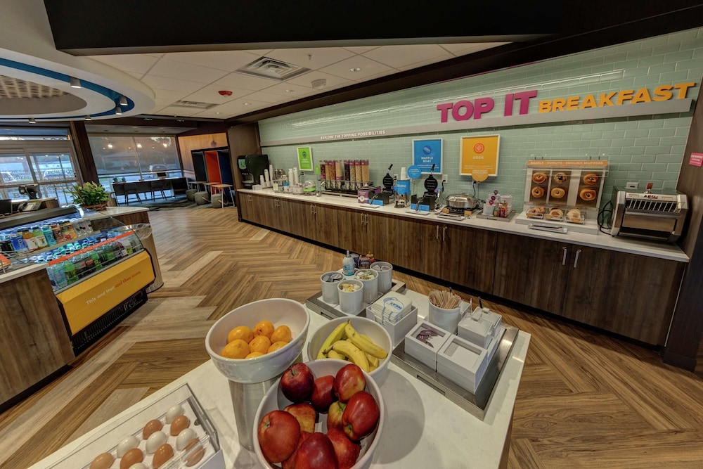 Tru By Hilton Georgetown 36/41