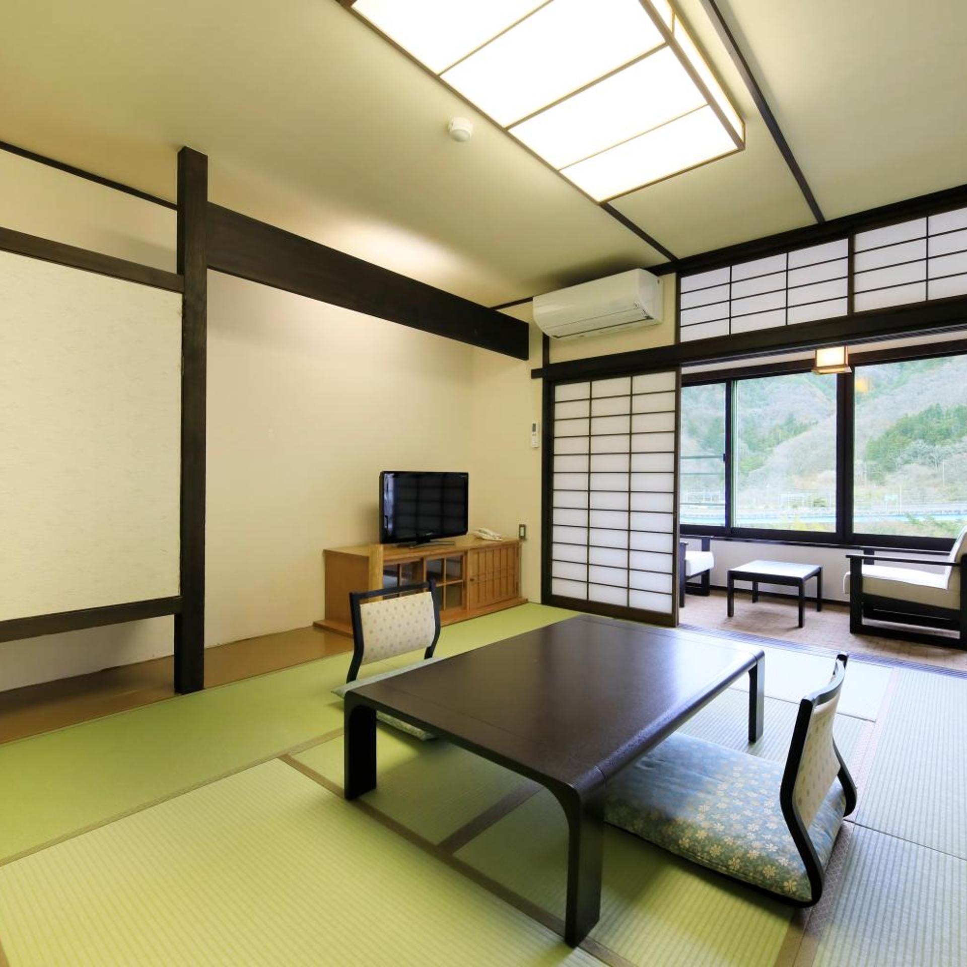 Japanese, Quadruple