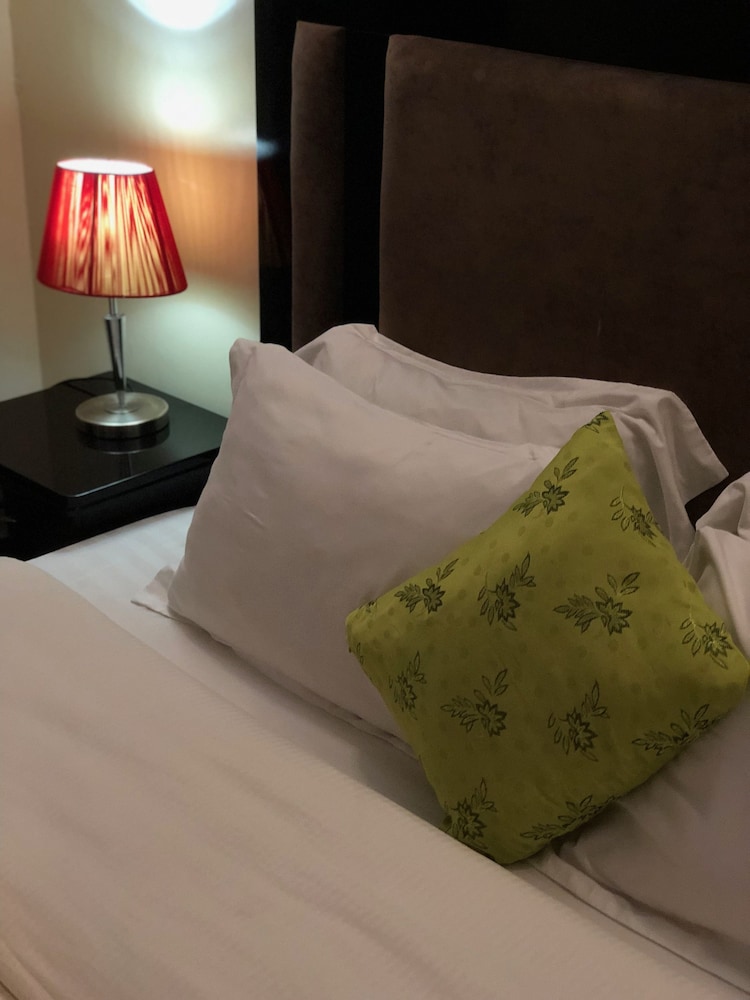 新雅芳公寓酒店(New Avon Hotel) 图片3
