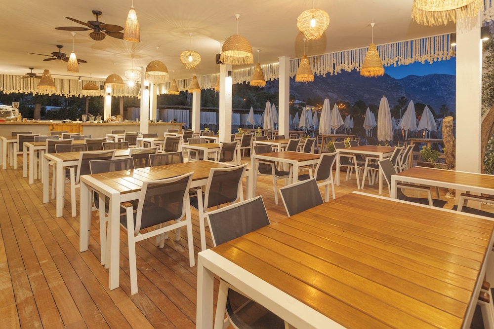 Beach 222 Oludeniz 36/50