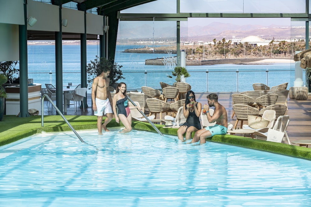 Arrecife Gran Hotel and Spa 41/51