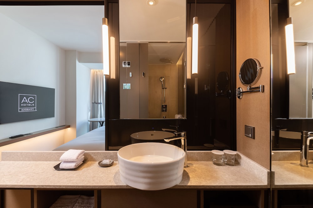 غرفة بريميير بسرير كوين بإطلالة على المدينة، AC Hotel by Marriott Seoul Gangnam 7/8