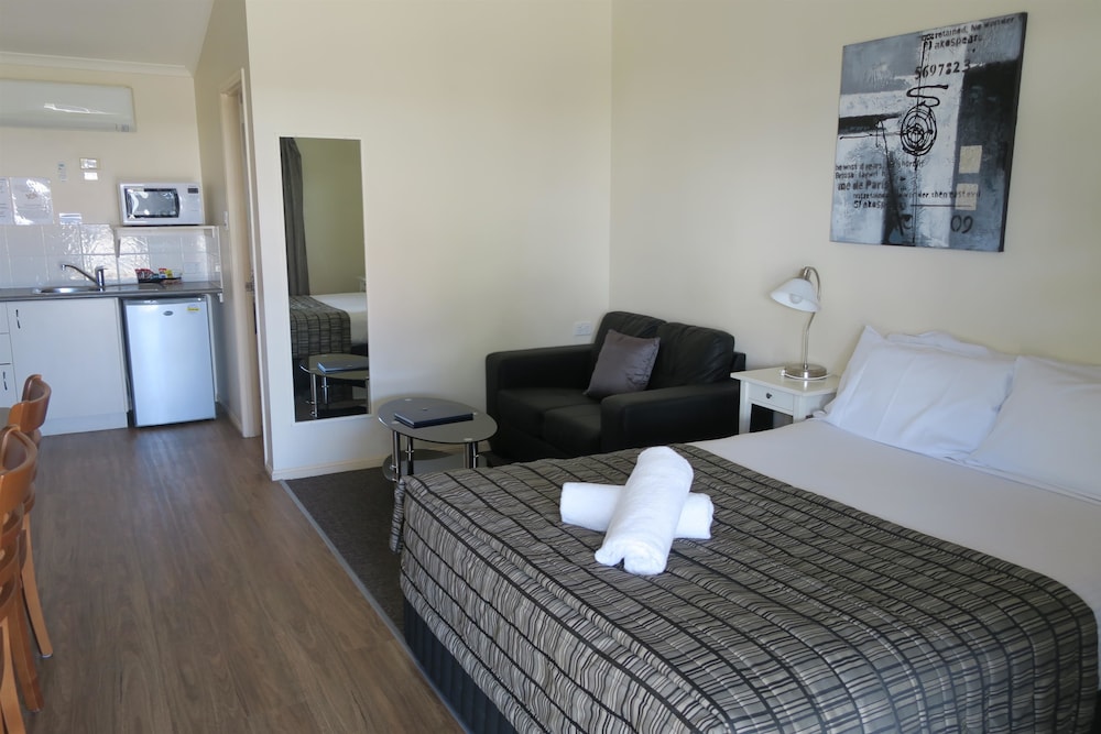 Caboolture Central Motor Inn 20/39