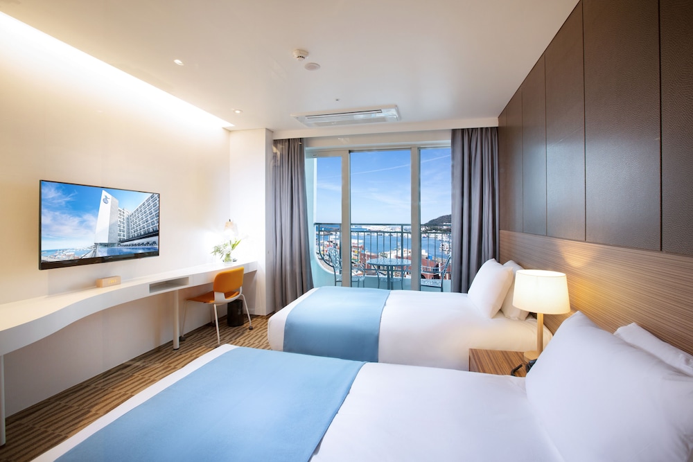 Hotel WhistleLark Jeju 16/67
