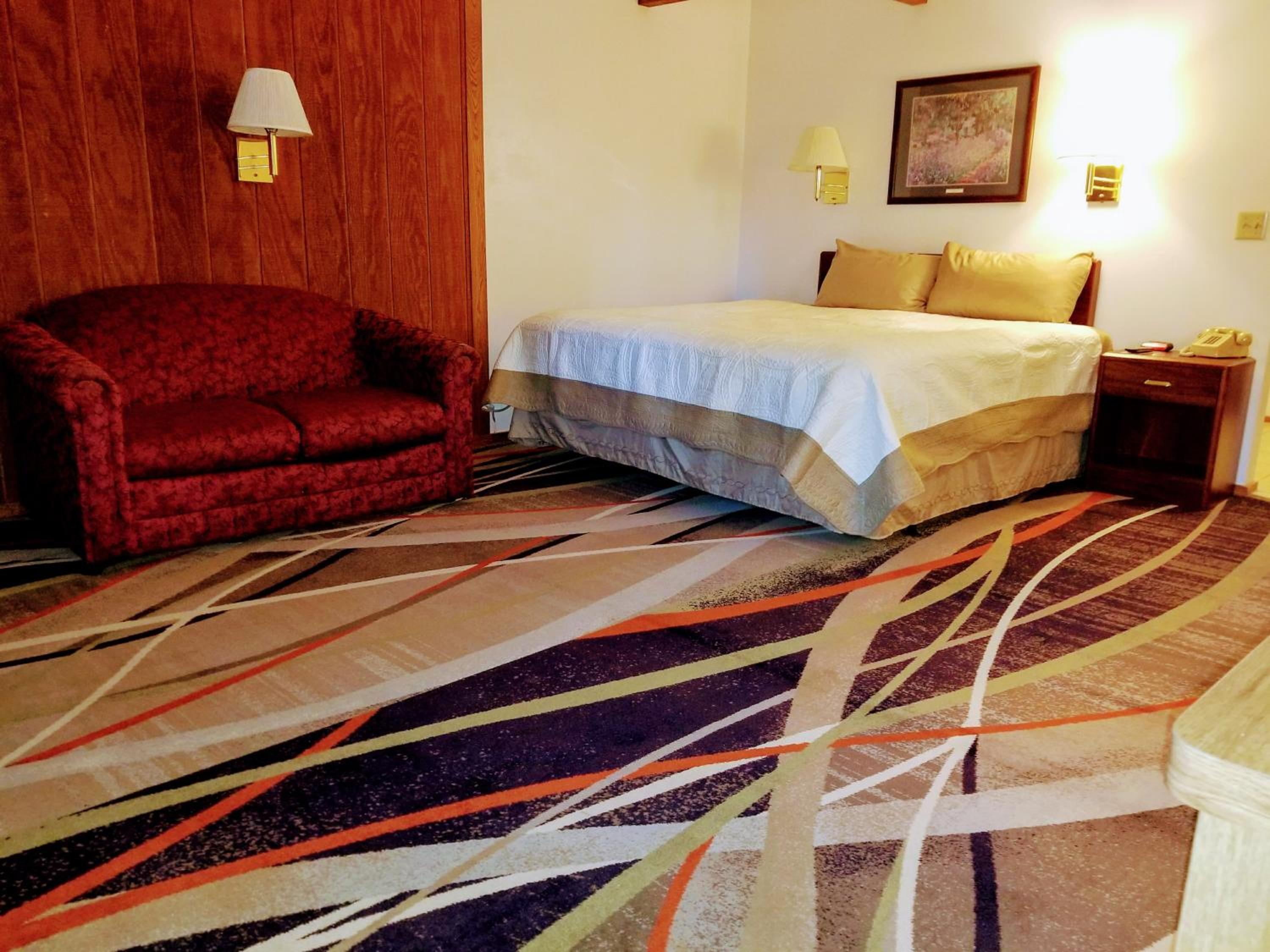 Round Barn Lodge 15/50