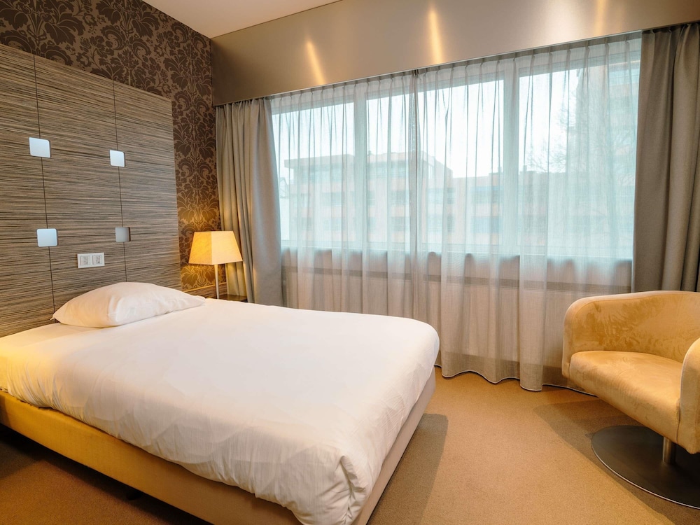 Mercure Hotel Tilburg Centrum 18/67