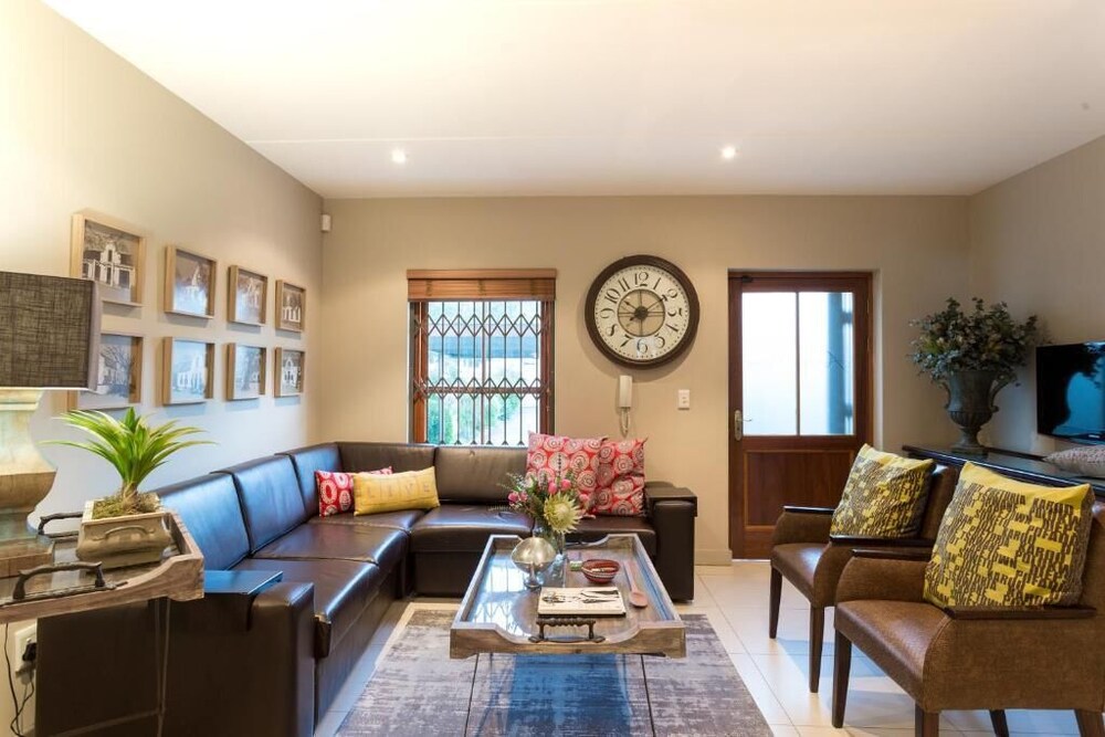 Avemore Mareba Court No 9 28/47