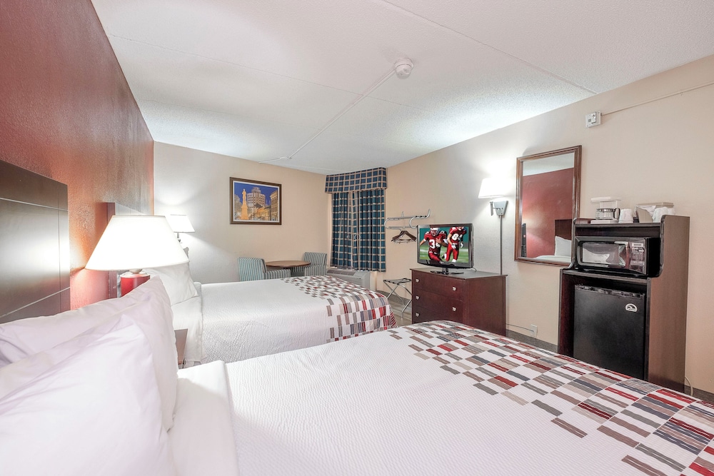 غرفة ديلوكس بسريرين كوين لذوي الإعاقة، Red Roof Inn and Suites Macon 2/4