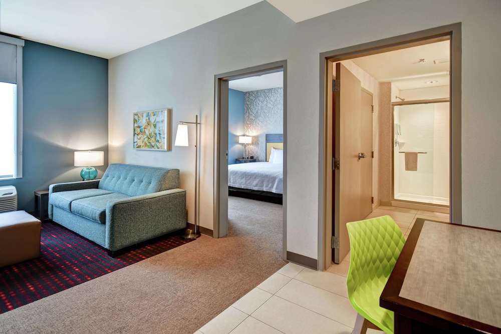 Home2 Suites by Hilton Springfield North 37/57