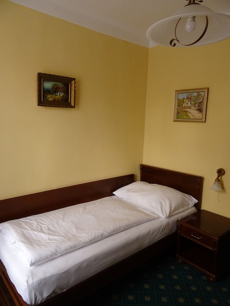 STANDARD, SINGLE, SINGLE BED