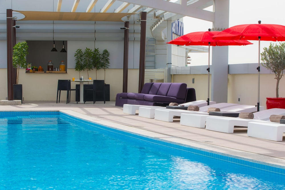 Park Inn By Radisson Dubai Motor City 74/76
