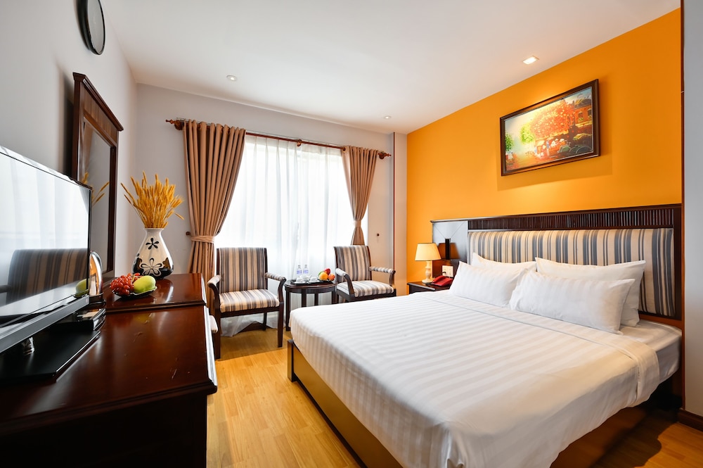 Cherry Boutique Hotel 14/50