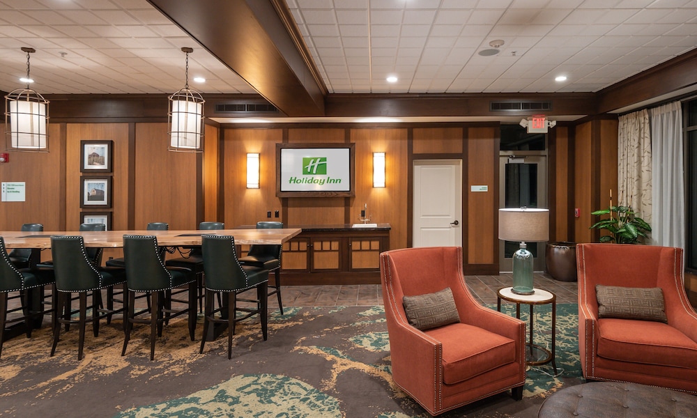 Holiday Inn Stevens Point Convention Ctr 46/72