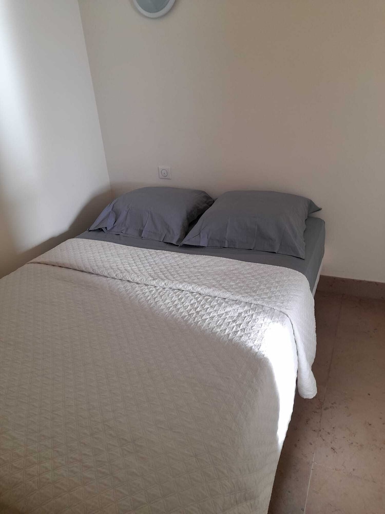 Marazur Apartments 18/50