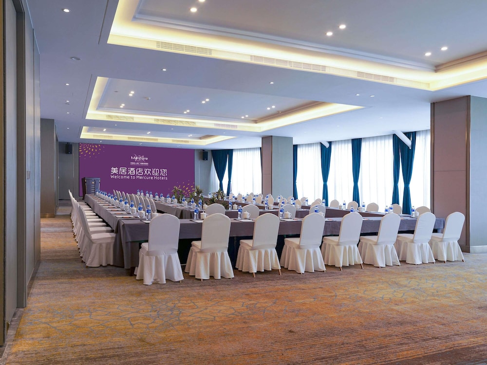 Mercure Shijiazhuang People Square 63/80