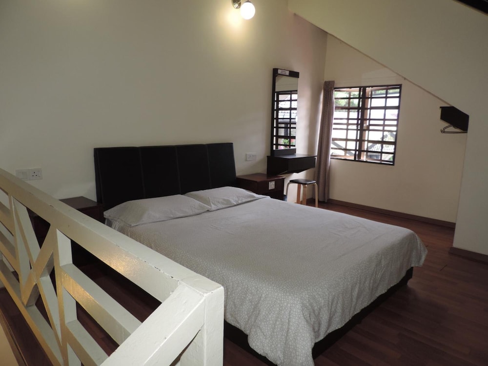 Cameronian Inn 35/69