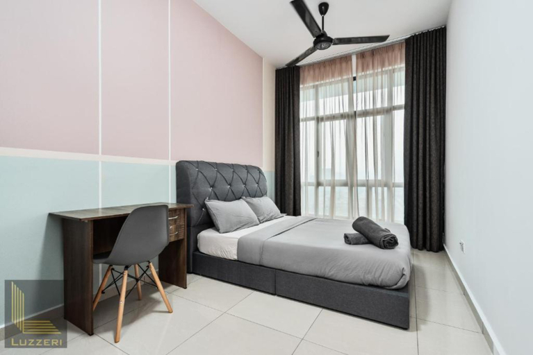 Azlin, Suite, Side Kuala Lumpur City Center View