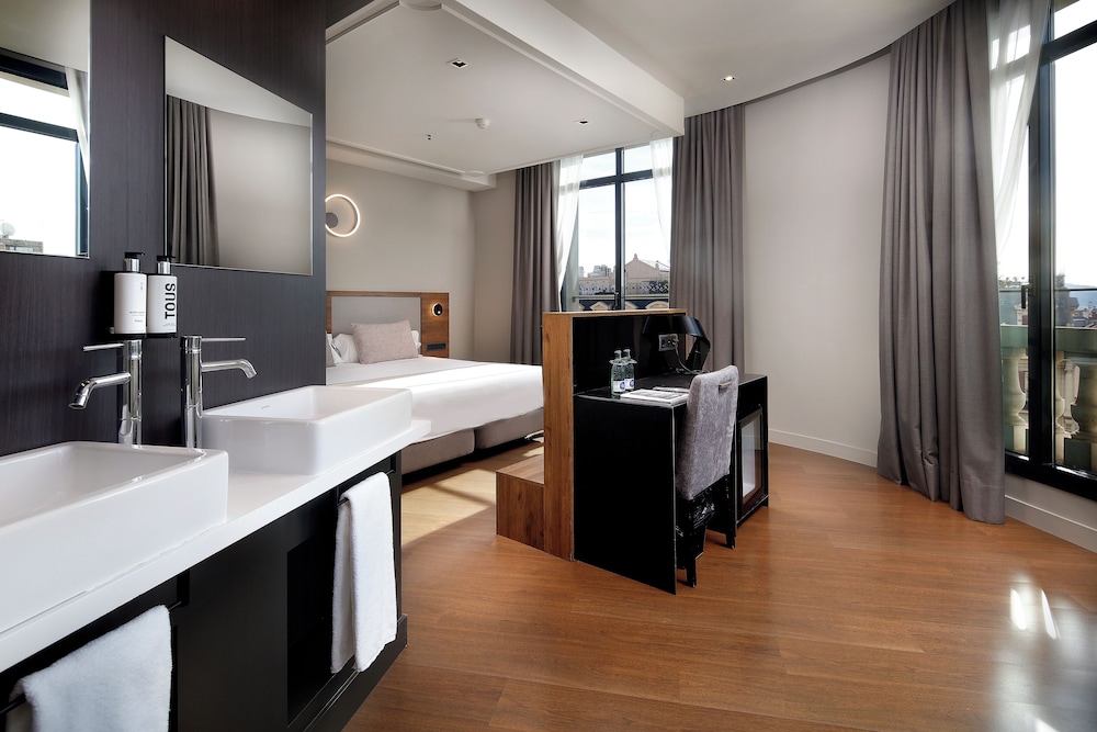 WILSON BOUTIQUE HOTEL 16/64
