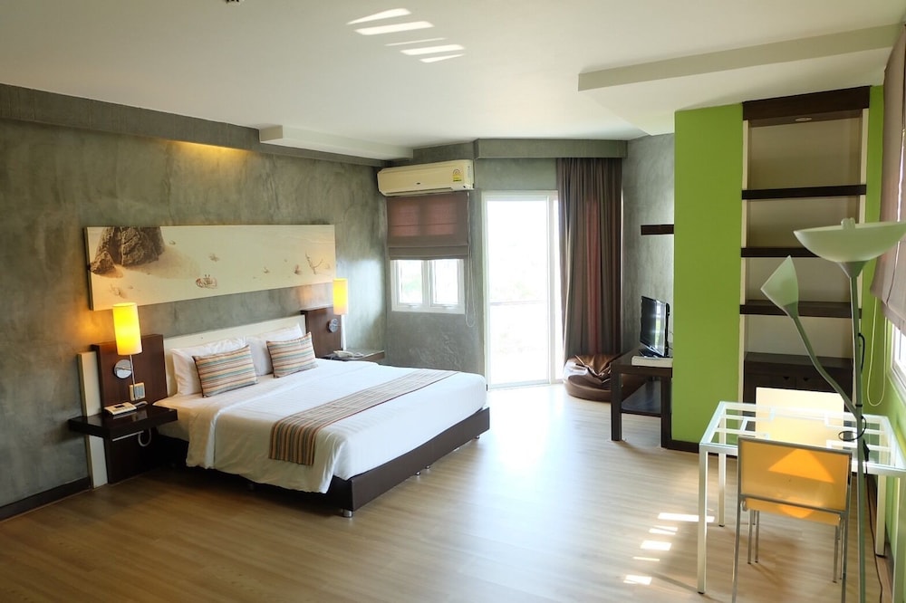 Silathip Huahin Serviced Apartment & Hotel 22/72