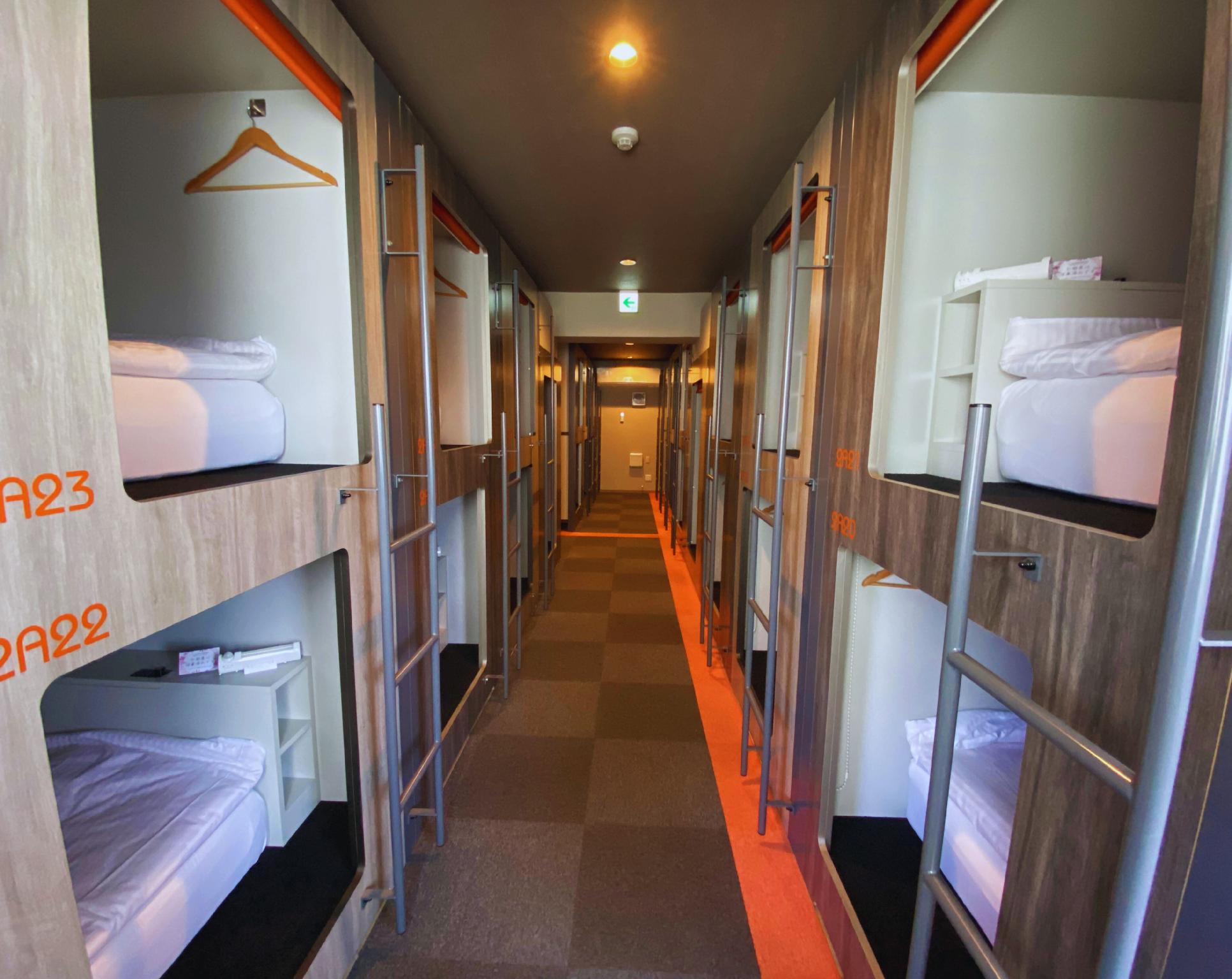 Female Dorm, Female Only, Economy, Single