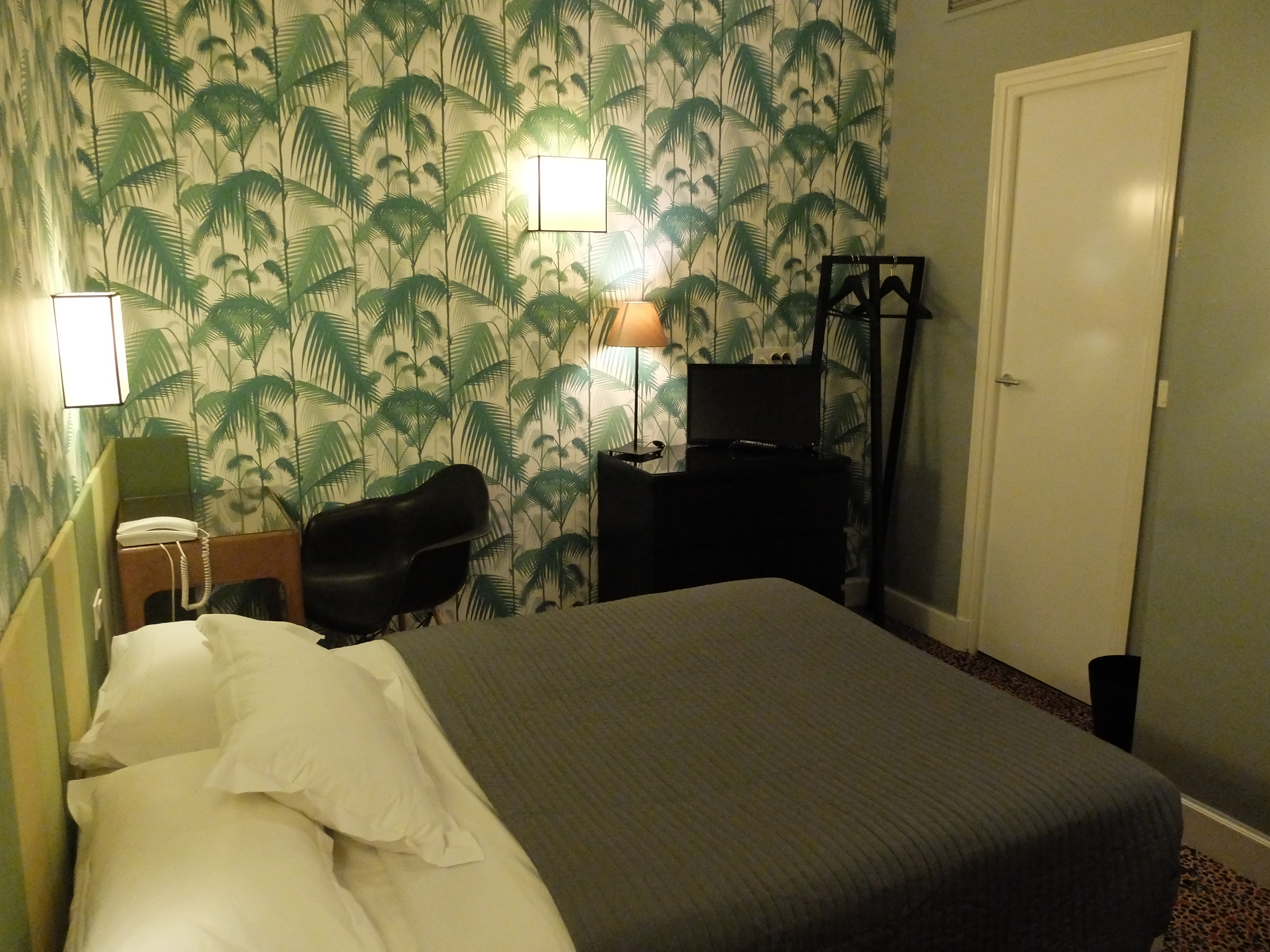 STANDARD, DOUBLE BED