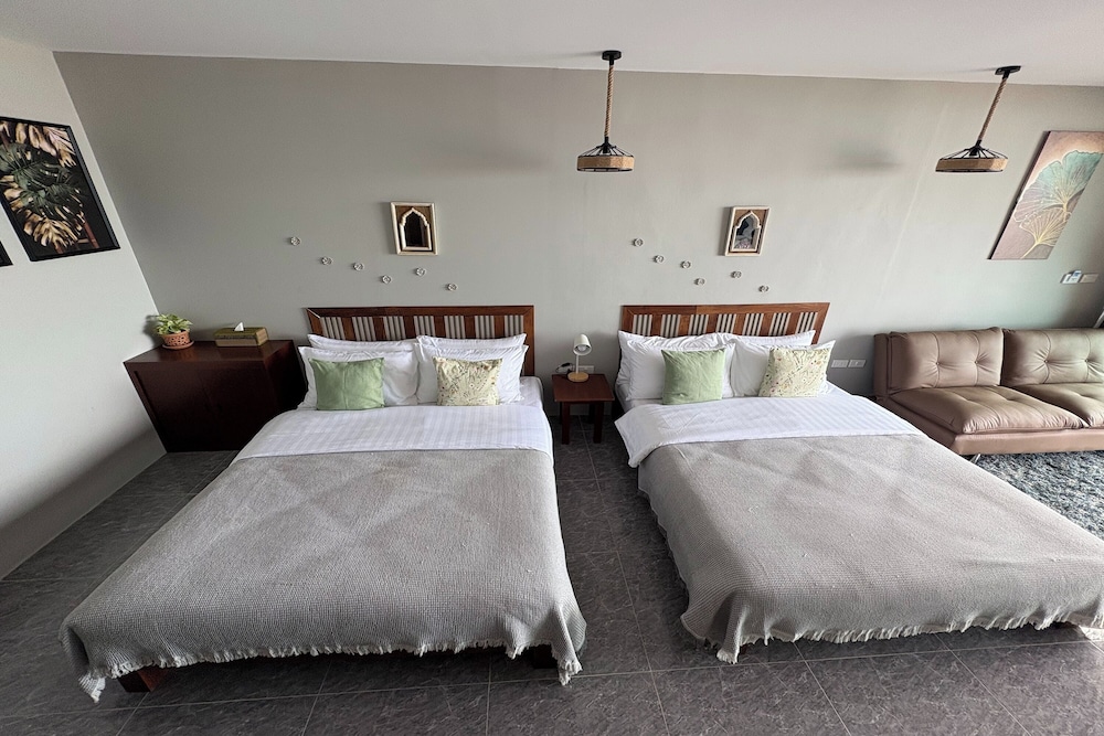 ROOM, DOUBLE BED, POOL VIEW