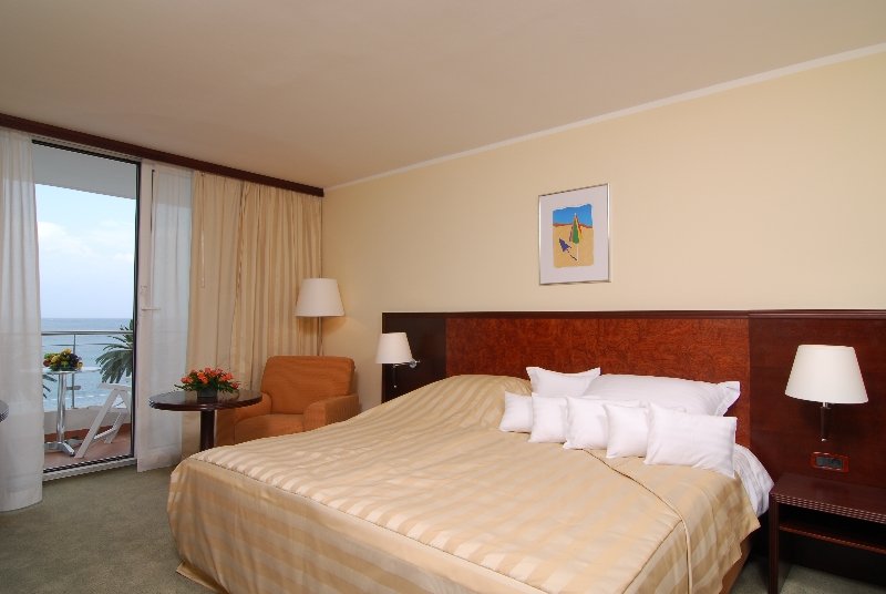 Hotel Princess 11/57
