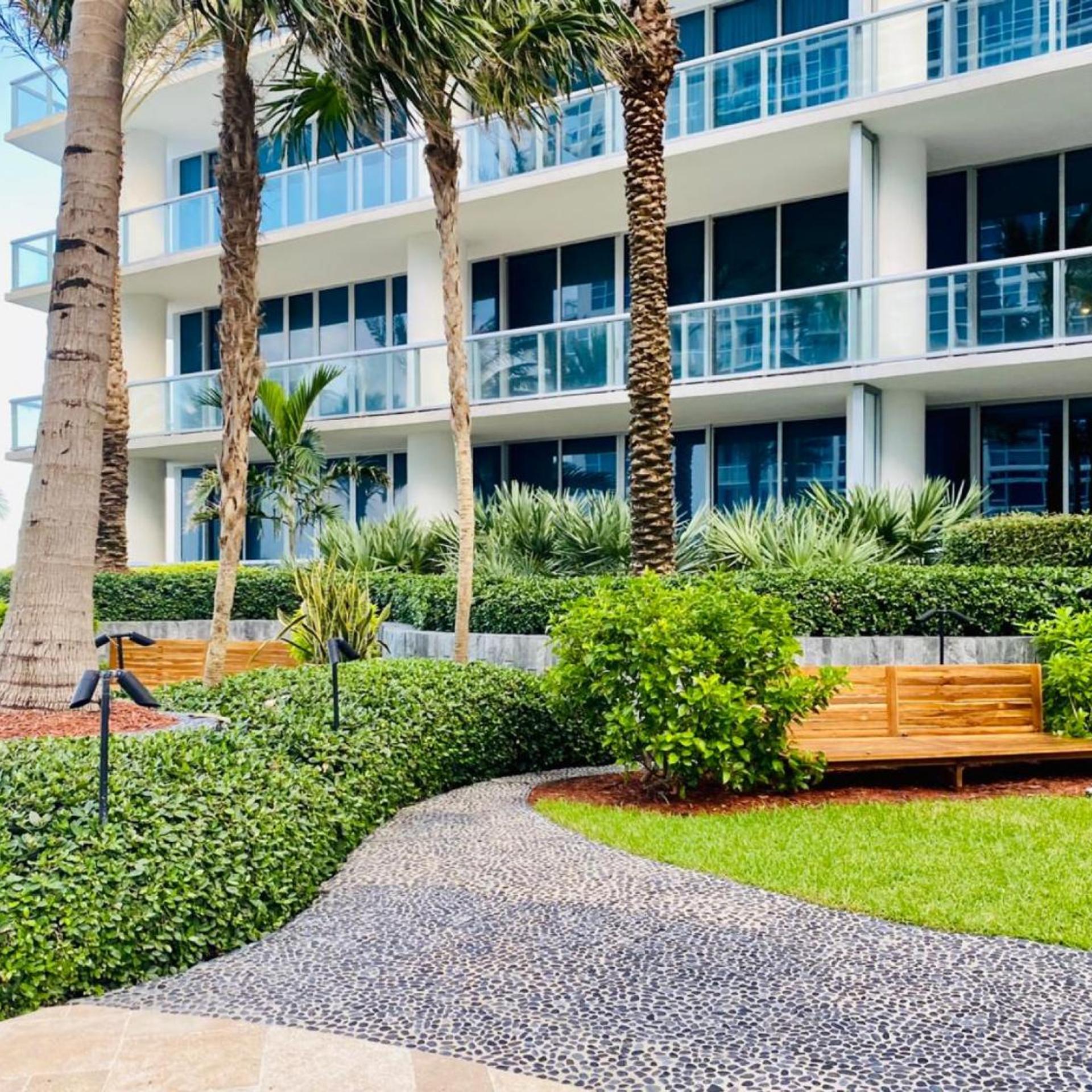 Carillon Miami Beach Private Luxury Suites 23/30