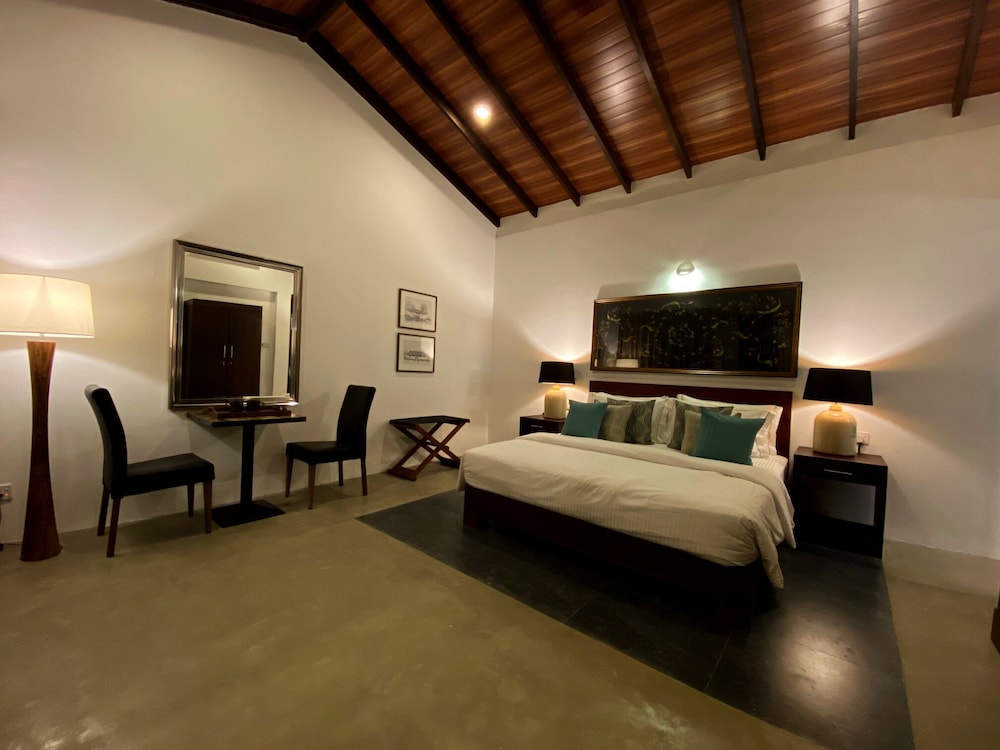 Mirissa Beach Villa 6/46