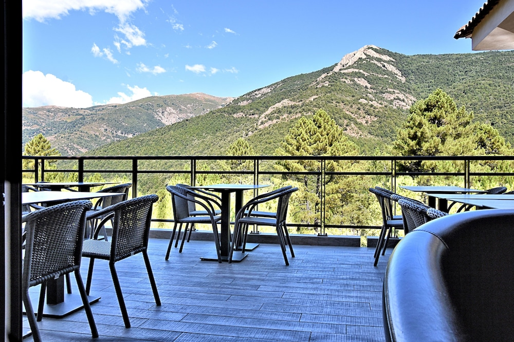 HOTEL DES DEUX SORRU 30/63