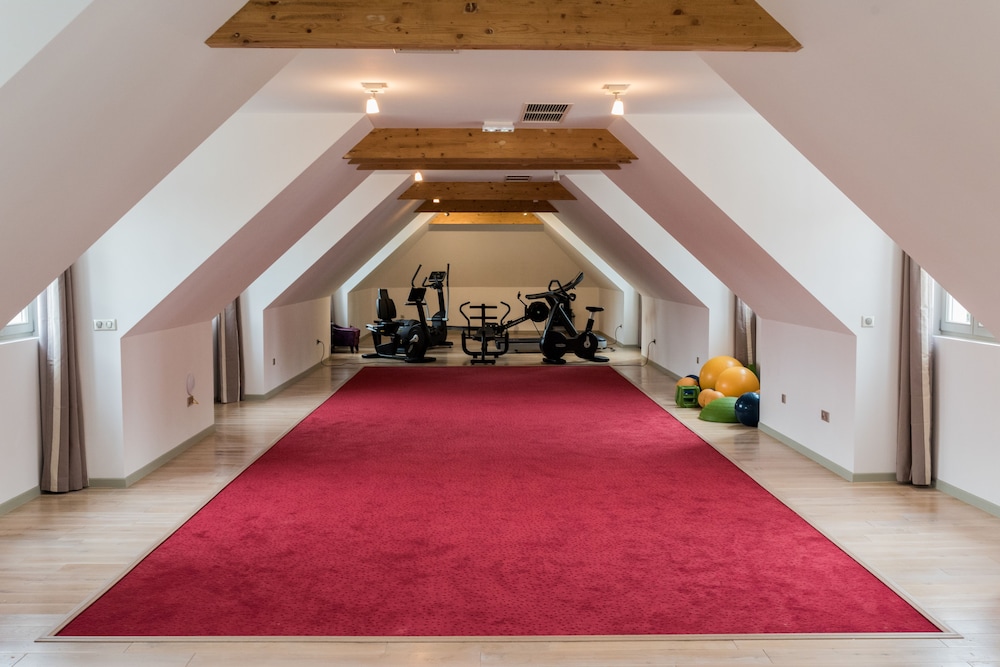 Hotel Castel Maintenon - Handwritten Collection 3/64