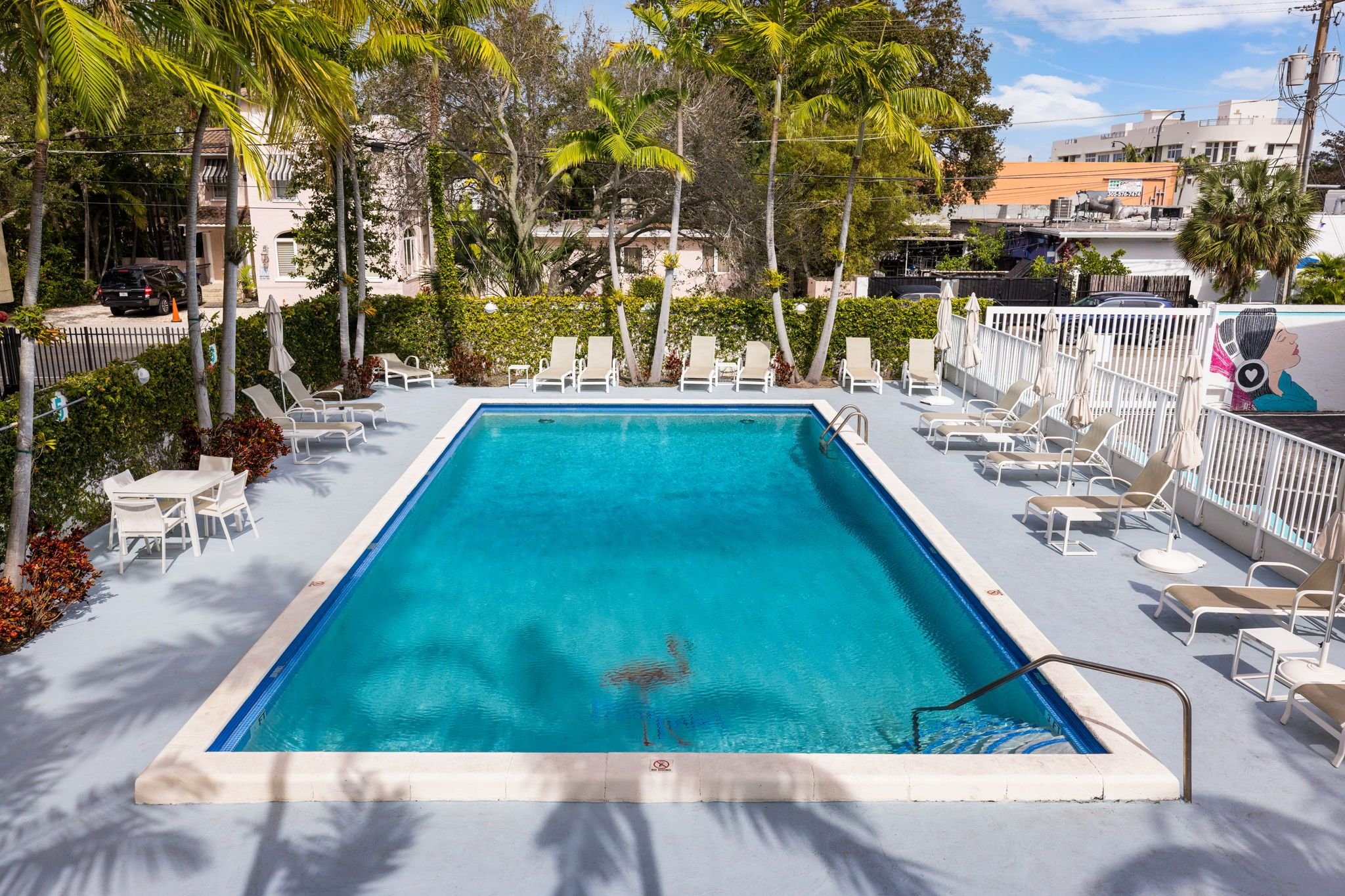 New Yorker Boutique Hotel 13/13