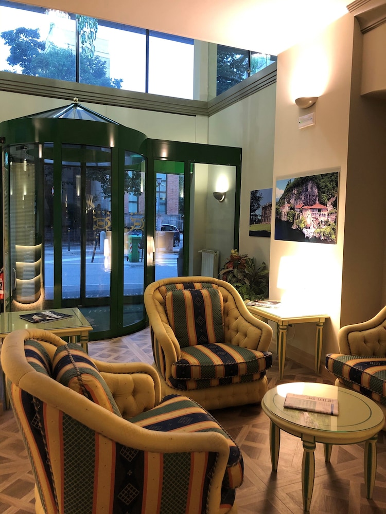 Best Western Hotel Crystal 19/24