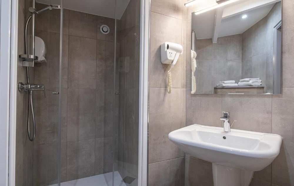 Charme Hotel Montbeliard Sud 38/40