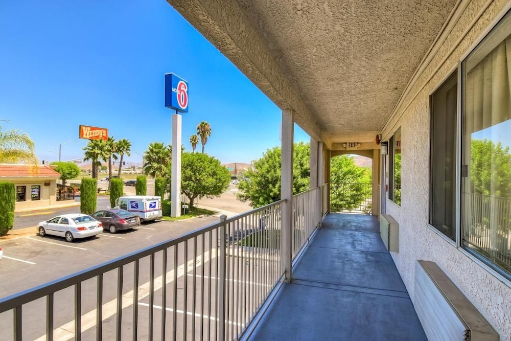 Motel6 Menifee, CA 6/71