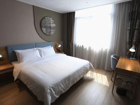 Room at GreenTree Inn Anhui Anqing City Ji Xian South Road Express Hotel, ANQING