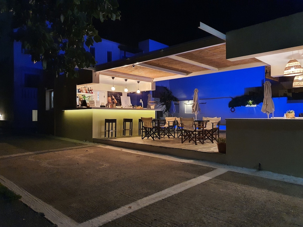 Aphrodite Samos Superior Studios & Apartments 26/39